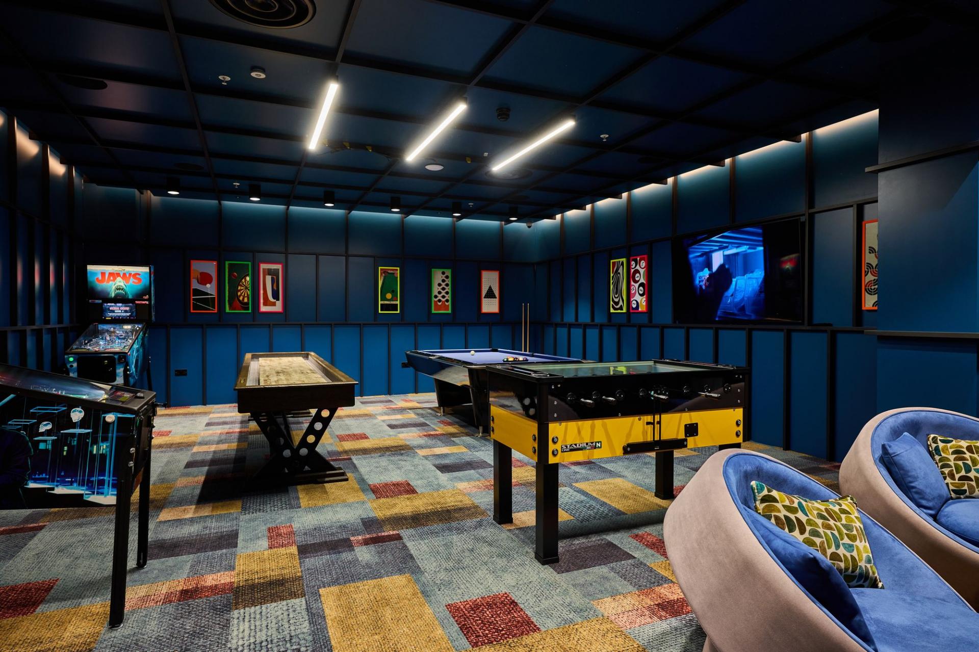 Apartment for sale with 3 bedrooms, Waterhouse Gardens, Dutton Street